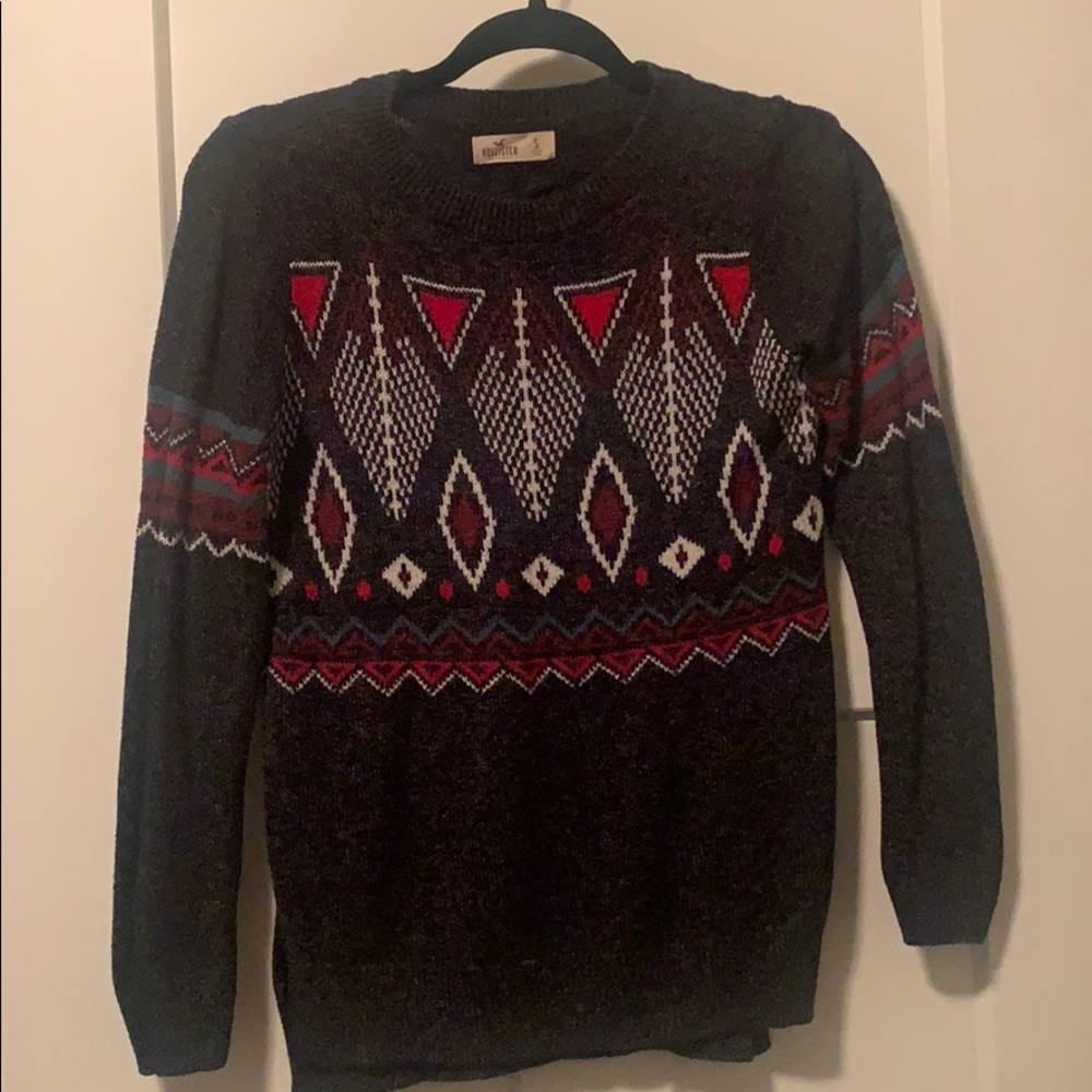 Hollister sweater